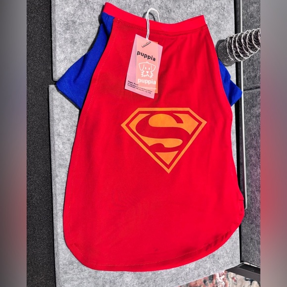 🐾 Comics for Pets Superman Dog Costume – Let Your Pup Save the Day! 🦸‍♀️ - Picture 2 of 8